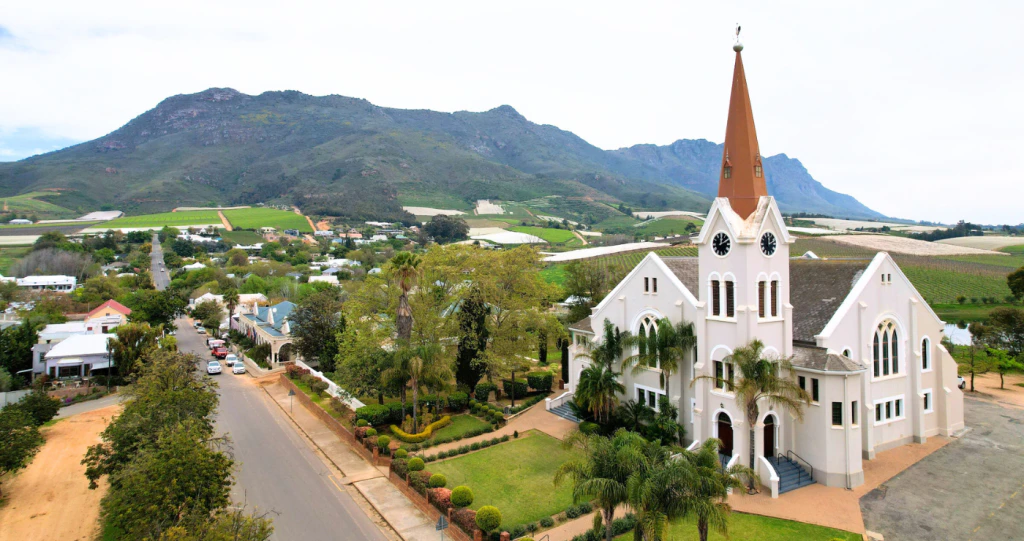 Riebeek-Kasteel roep: ’n Kykie op kos, kelders, koffie en kultuur