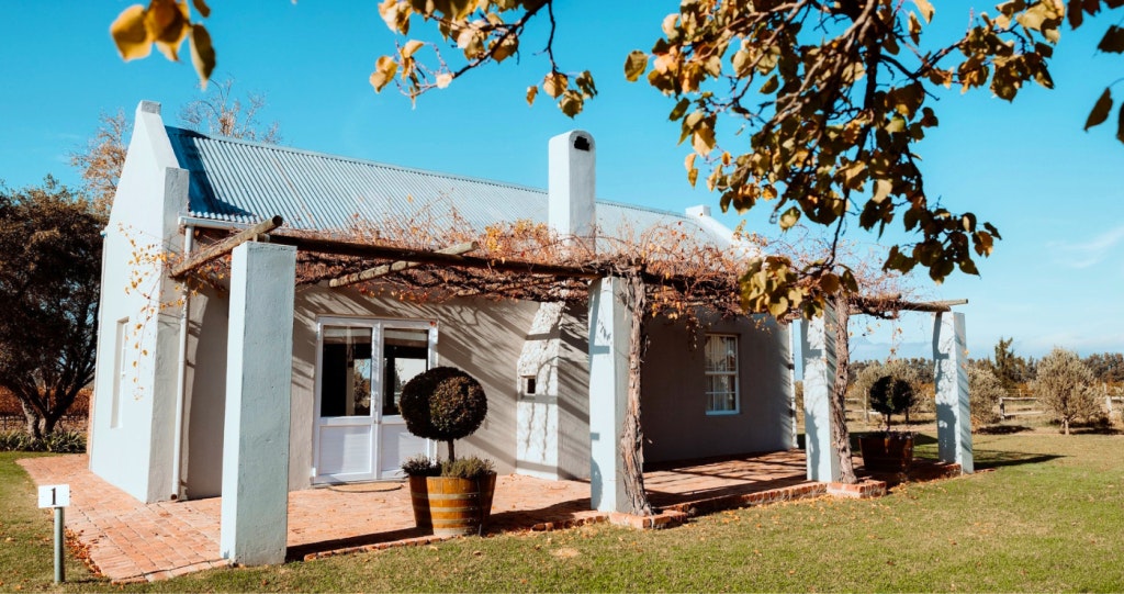 Sakpas-plaasverblyf buite Kaapstad_DasseSaronsberg Vineyard Cottages