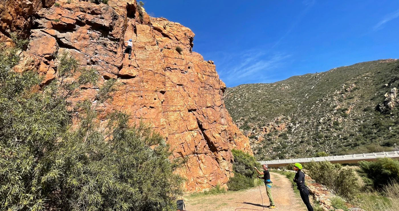 Rotsklim: Jou beginners-handleiding tot dié avontuur