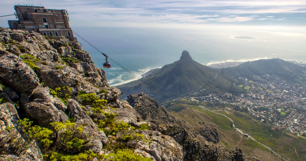 1.Table Mountain Cableway_Flickr_Rudi Steenbruggen
