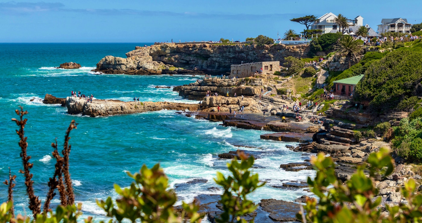 Discover Hermanus: The Ultimate Guide to Beaches, Wine Farms & Attractions