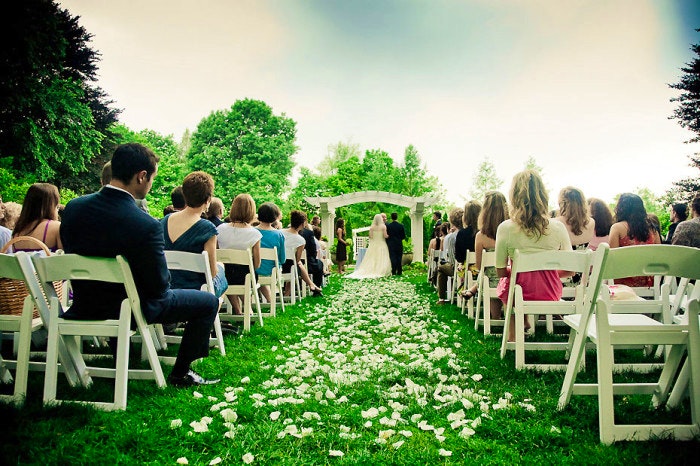 Green-gaarden-wedding-venue-700x466