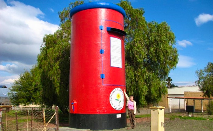 Giant post box in Calvinia by namibsands